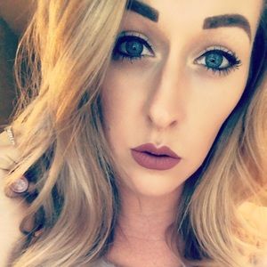 Meet your Posher, Bree